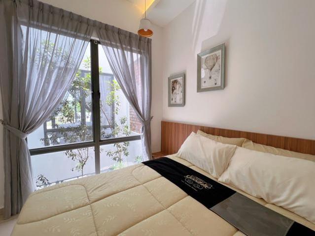 Swimming Pool 4B4B Gated Guard Complete Unit 2 Storey Ayer Keroh