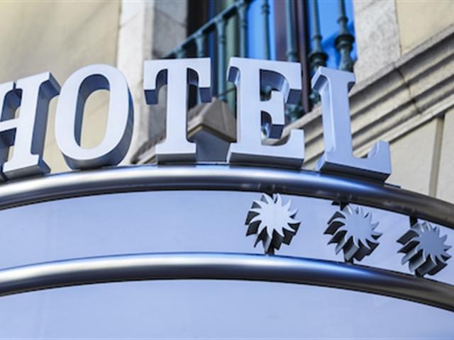 SWISS ALPINE RESORT CHARMANT 3* HOTELOBJEKT ZUM VERKAUF