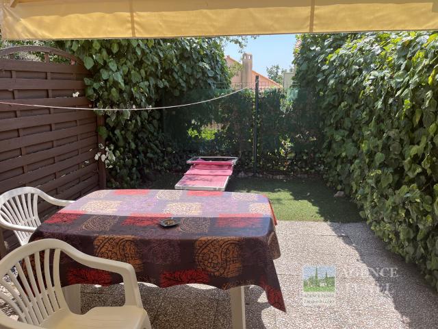 St Vallier de Thiey Maisonnette Jumelée 2 Pièces + Mezzanine Terrasse Parking Vendue Occupée