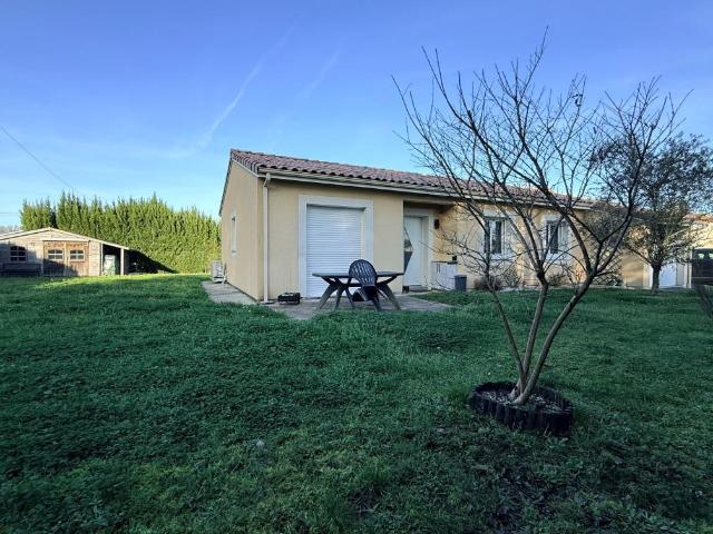 ST YZAN DE SOUDIAC MAISON 3 CHAMBRES