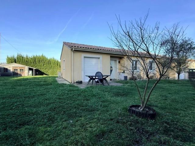ST YZAN DE SOUDIAC MAISON 3 CHAMBRES