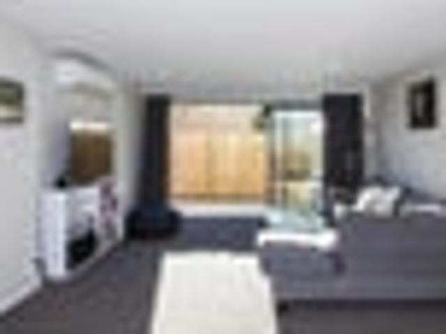 St. Albans, 3 bedrooms, $700 pw