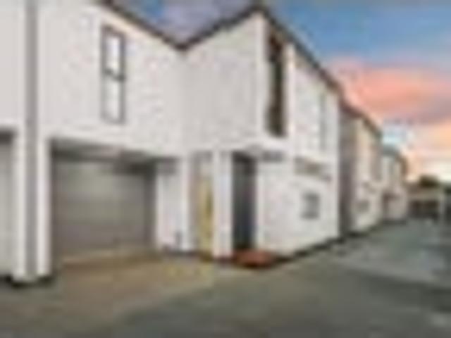 St. Albans, 3 bedrooms, $720 pw
