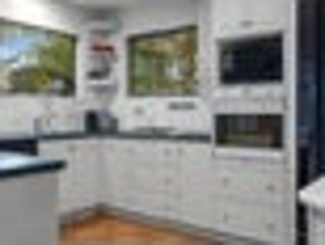 St. Albans, 4 bedrooms, $800 pw