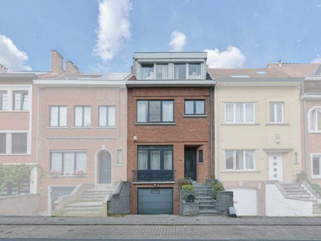 ST ALIX / Furnished 4 bedrooms