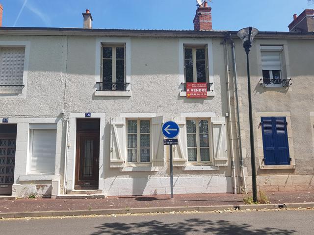 ST AMAND, centre ville, proche hopital