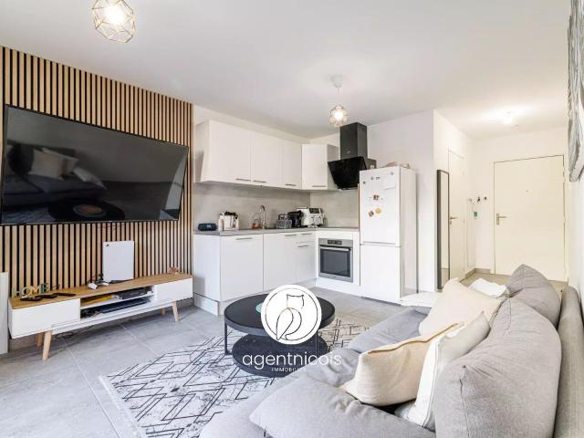 St André de de la Roche / Le Rivéo: 2 Pièces Terrasse 37m² Saint André de la Roche