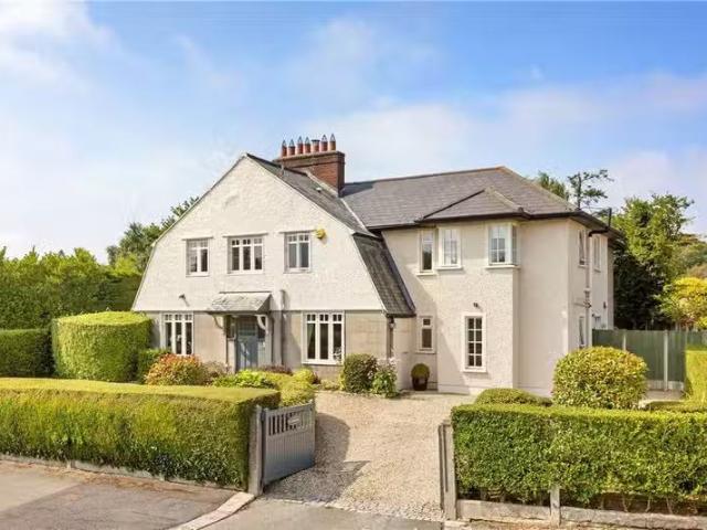 St Andrews, Gordon Avenue, Foxrock, Dublin 18, D18 K7V7