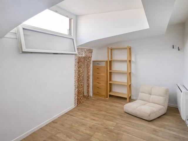 ST AUBIN APPARTEMENT 14M² + COIN NUIT