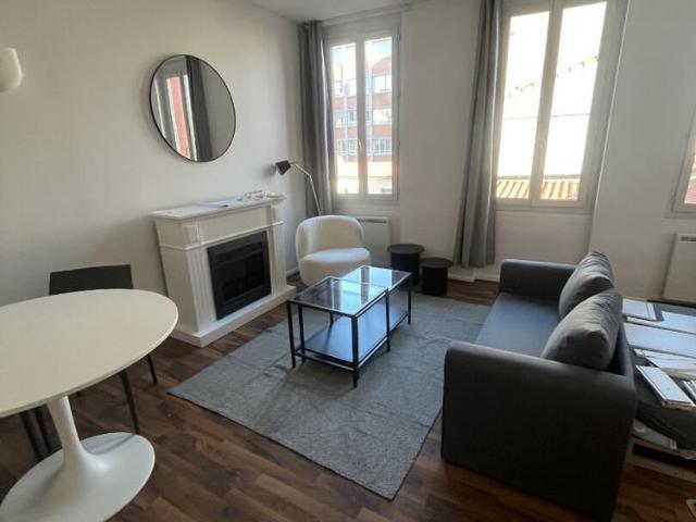 ST AUBIN/COLOMBETTE T1 meublé de 33m2