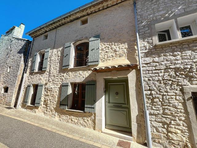 St Christol Maison De Village En Pierre Avec Jardin 173m² Saint Christol