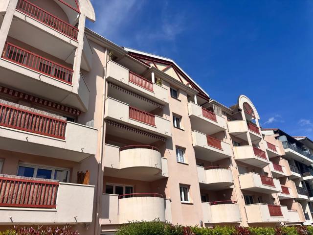 St Cyprien T3 Traversant balcons