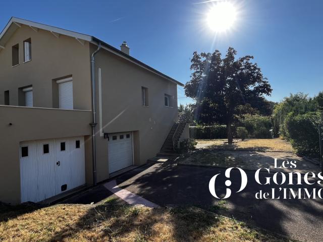 ST GENIS LES OLLIERES, Villa rénovée T7 154,43m2 + 1000m2 jardin
