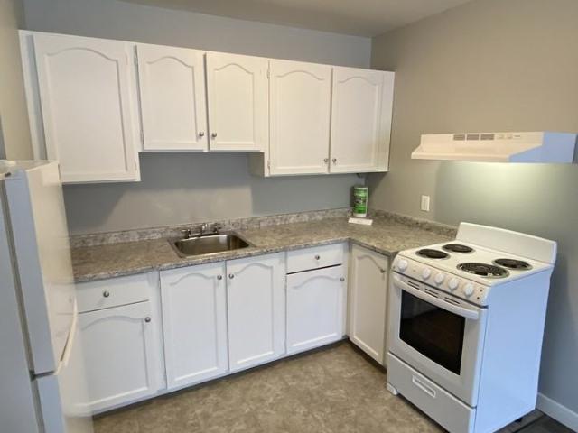 St. George's Court Studio Apartment for Rent at 2 St. George'S Crt, St. John's, NL A1C 4J5 Rabbittown
