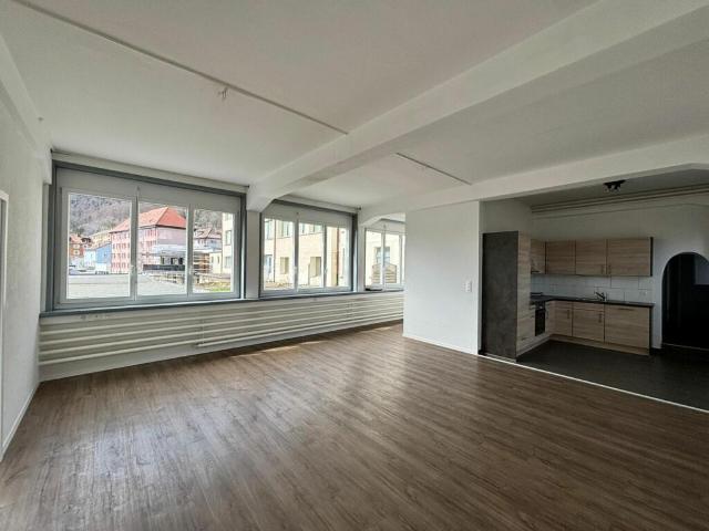 St Imier, bel appartement de 3.5 pièces au rez