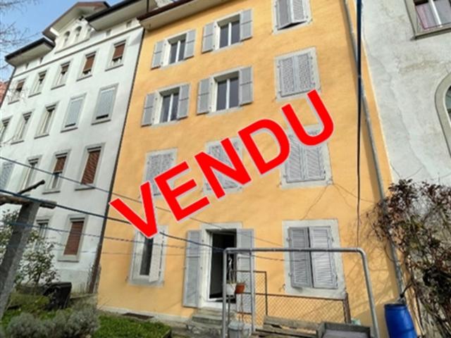 St Imier, Mietshaus mit 4 Wohnungen