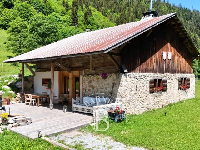 St Jean d'Aulps Graydon Chalet d'Alpage de 1783 79m² Saint Jean d'Aulps