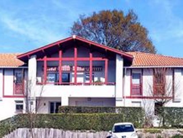 St Jean de luz ACOTZ Grand T3 bien placé proche plage