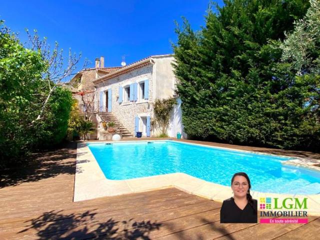 St Julien les Rosiers, 130 m², 3 chambres avec piscine