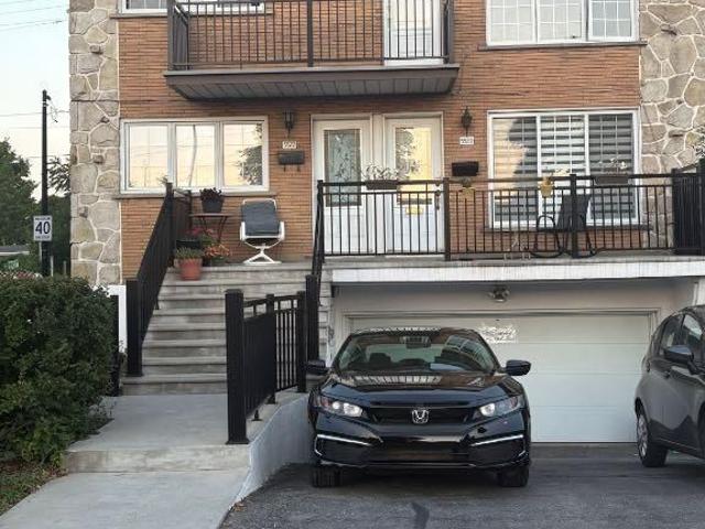 St Leonard, magnifique 5 1/2 haut de duplex à louer