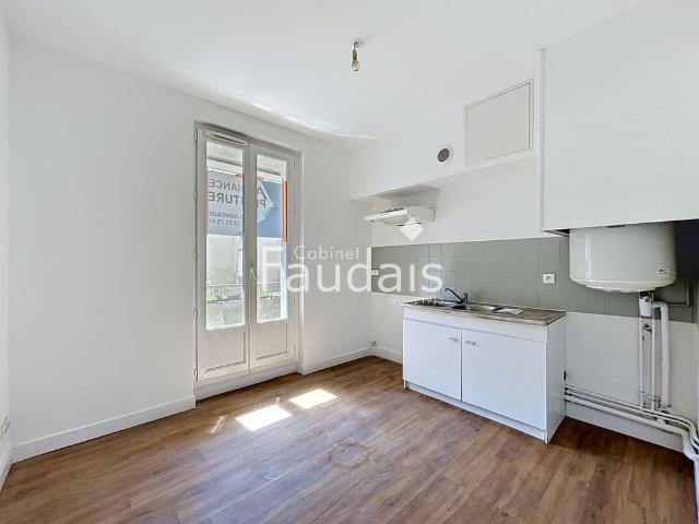 ST LO secteur de la gare appartement T3