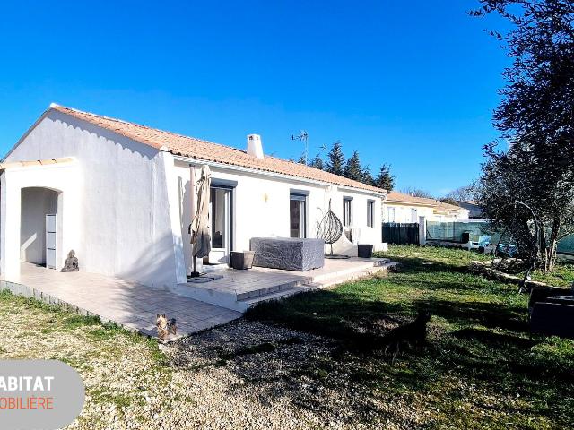 ST MAMERT DU GARD VILLA ENTIEREMENT RENOVEE DE PP T4 DE 96.78M2 SUR 523M2 DE TERRAIN