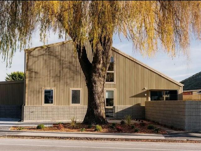 St. Martins, 2 bedrooms
