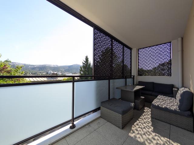 St Menet T2 32 m2 MEUBLE Terrasse 10 m2
