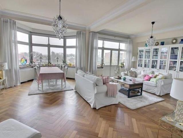 ST MICHEL ETTERBEEK – Beautiful 3BDR Apart, 2 BDR, Terr, Pkg