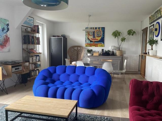 ST NAZAIRE Bel APPARTEMENT FACE MER