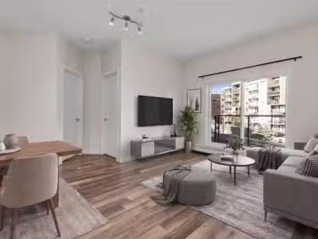 # St Nw, Edmonton, AB, T5H 0G6 condo for sale Listing ID E4.
