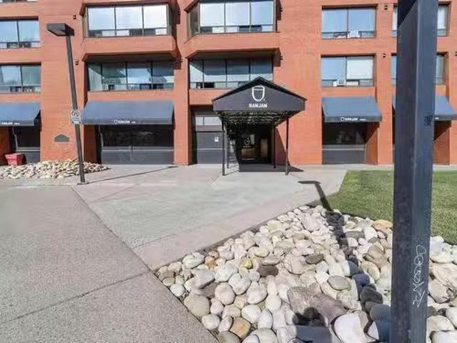# St Nw, Edmonton, AB, T5K 2L2 condo for sale Listing ID E4.