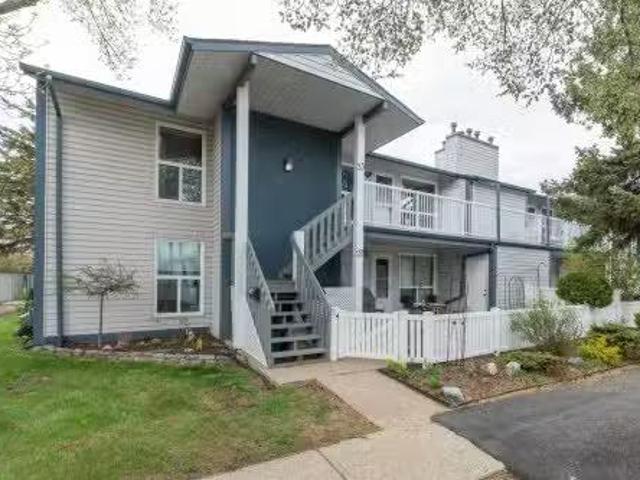 # St Nw, Edmonton, AB, T5Y 2J9 condo for sale Listing ID E4.