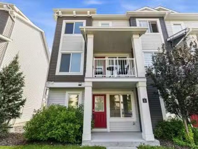 # St Nw, Edmonton, AB, T5Z 0S1 townhouse for sale Listing I.