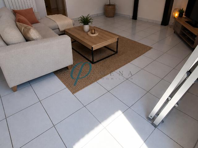 ST PIERRE MONTLIMART Maison 2 chambres Garage et jardin