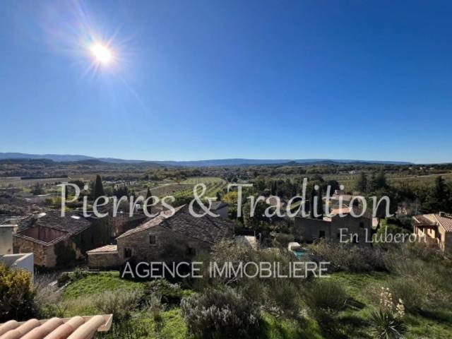 St Saturnin les Apt, maison avec appartement indépendant avec jardin et vue sur le Luberon