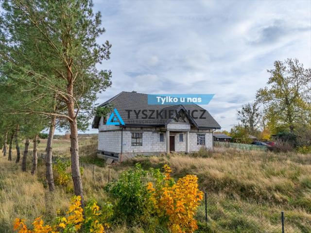 Stowięcino, 240 m2