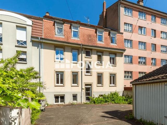 Stockfeld – Superbe 4P de 85 m² dans immeuble années 30 avec parking. Charme de l’ancien et belle distribution des pièces