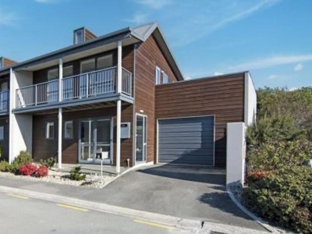 stoke, 3 bedrooms