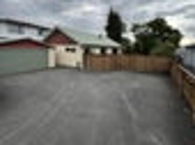 Stoke, 3 bedrooms, $600 pw
