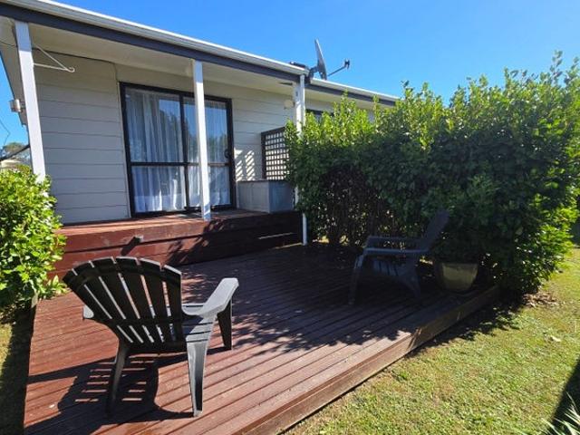 stokes valley, 2 bedrooms