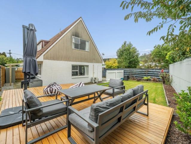 stokes valley, 2 bedrooms