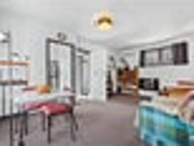 Stokes Valley, 2 bedrooms, $550 pw