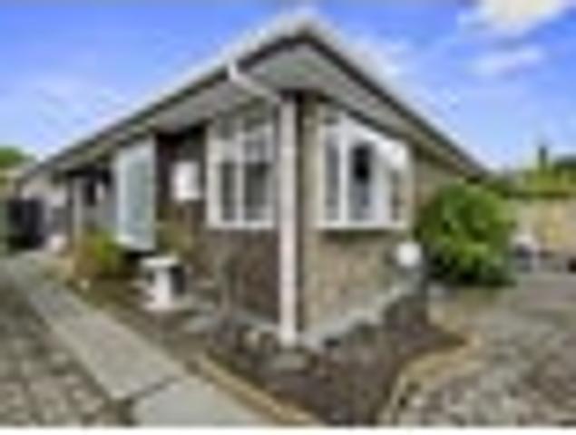 Stokes Valley, 2 bedrooms, $650 pw