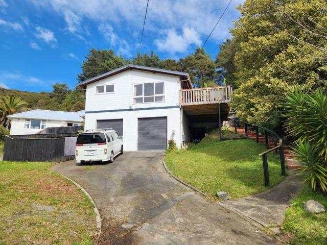 Stokes Valley, 3 bedrooms