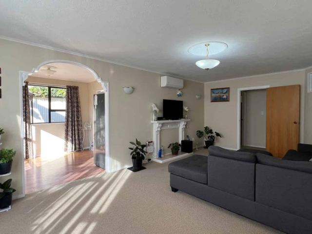 Stokes Valley 3 Bedrooms