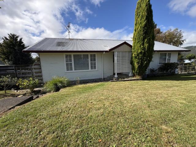Stokes Valley, 3 bedrooms