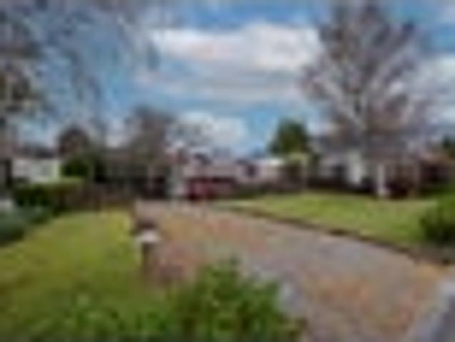 Stone Street opportunity with room to grow