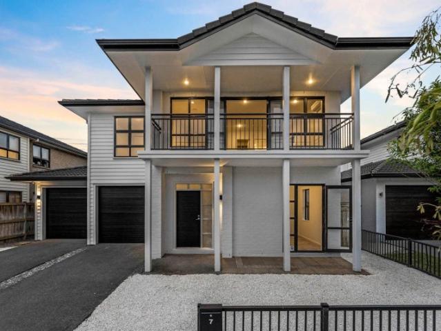 stonefields, 6+ bedrooms