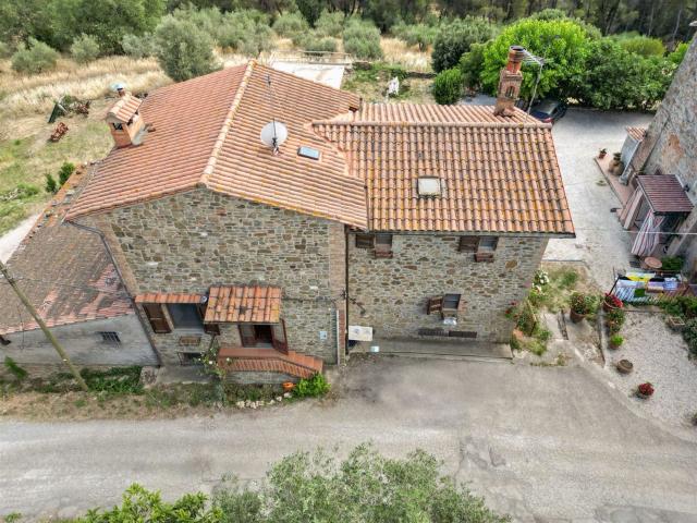 Stonehouse sul lago Trasimeno 130m² Passignano sul Trasimeno